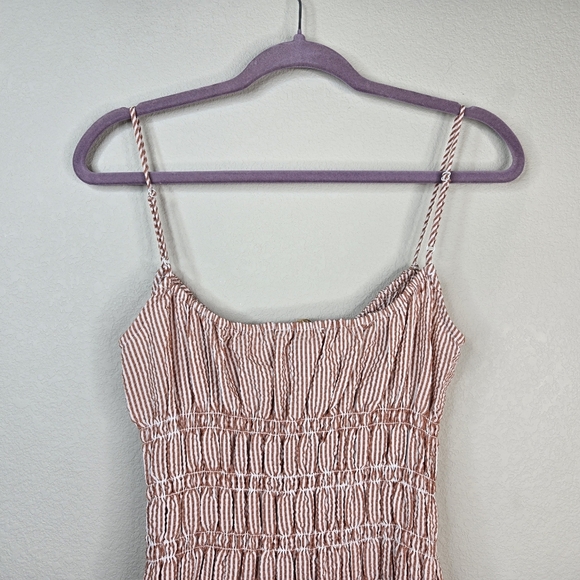 Wayf Womens Isabelle Midi Dress Sz S Shirred Seersucker Striped Adj Straps Red - Picture 10 of 13